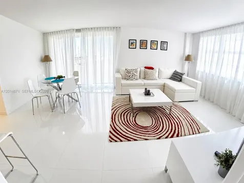 6917 Collins Avenue Miami Beach FL 33141