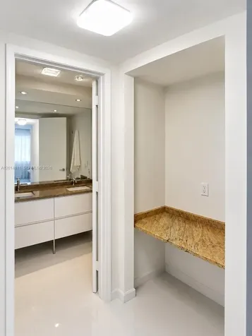 6917 Collins Avenue Miami Beach FL 33141