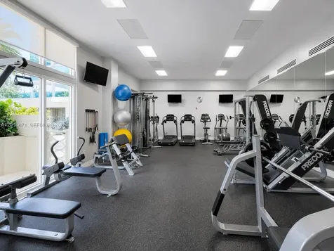 6917 Collins Avenue Miami Beach FL 33141