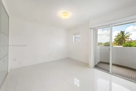 411 SW 37th Avenue Miami FL 33135