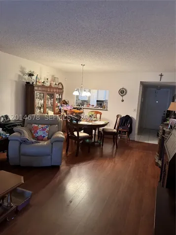 9781 Sunrise Lakes Boulevard Sunrise FL 33322