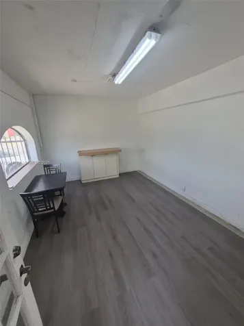 10400 SW 27th Street Miami FL 33165