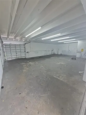 10400 SW 27th Street Miami FL 33165