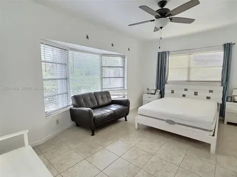 1300 N Ocean Boulevard Pompano Beach FL 33062