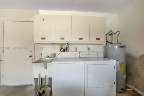 7451 NW 40th Street Lauderhill FL 33319