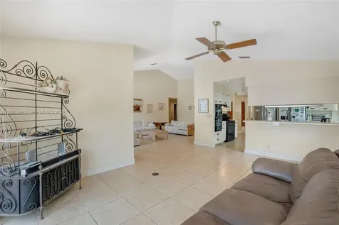 7451 NW 40th Street Lauderhill FL 33319