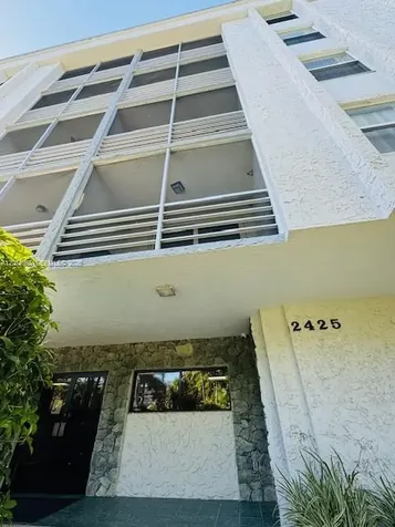 North Miami FL 33181