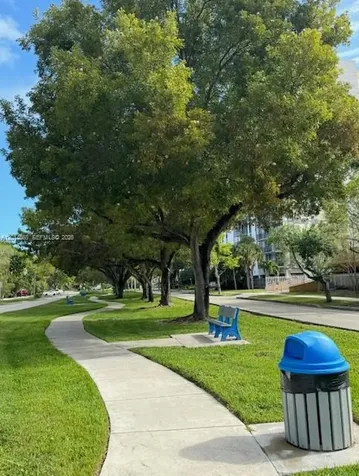 North Miami FL 33181