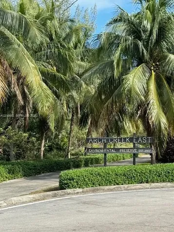 North Miami FL 33181