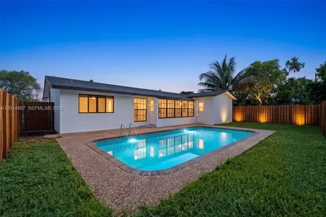 10171 NW 24th Street Sunrise FL 33322