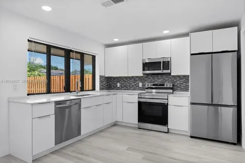 10171 NW 24th Street Sunrise FL 33322