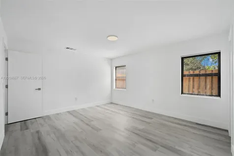 10171 NW 24th Street Sunrise FL 33322