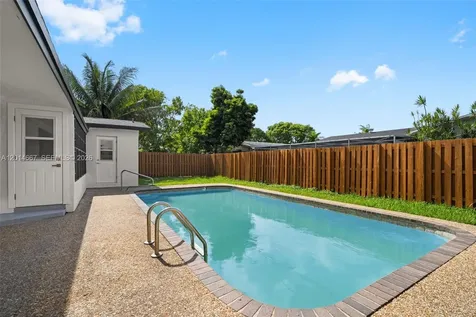 10171 NW 24th Street Sunrise FL 33322