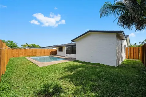 10171 NW 24th Street Sunrise FL 33322