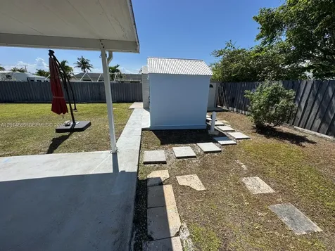 19500 SW 115th Avenue Miami FL 33157