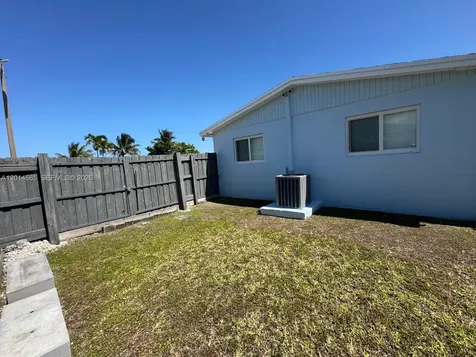 19500 SW 115th Avenue Miami FL 33157