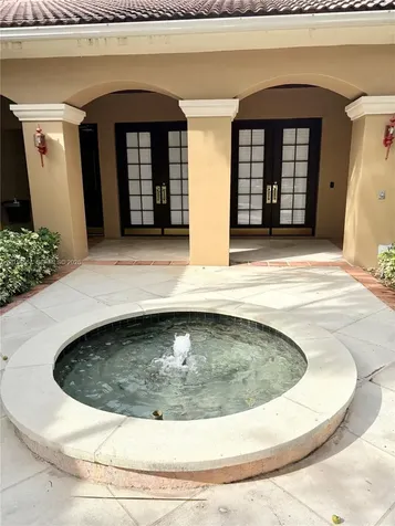 8030 N Nob Hill Road Tamarac FL 33321