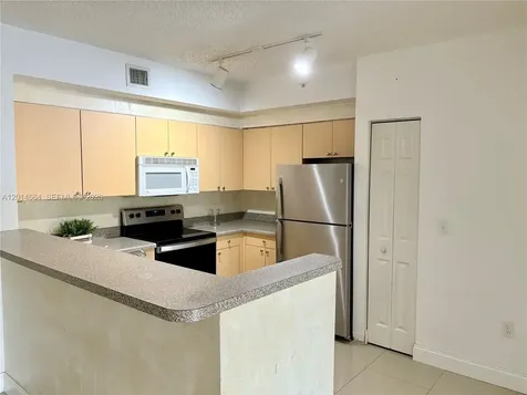 8030 N Nob Hill Road Tamarac FL 33321
