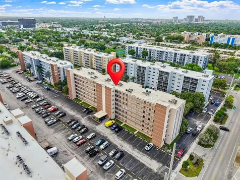 609 NE 14th Avenue Hallandale Beach FL 33009
