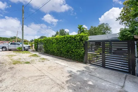 2222 NW 105th Street Miami FL 33147