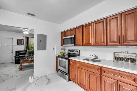 2222 NW 105th Street Miami FL 33147