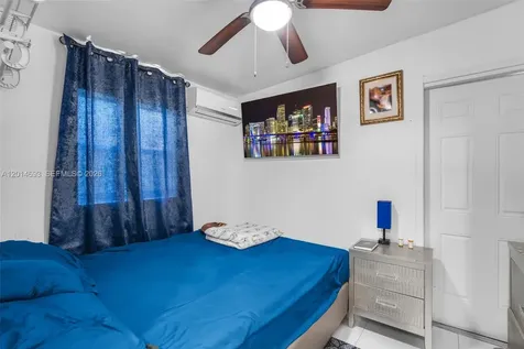 2222 NW 105th Street Miami FL 33147