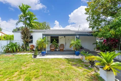 2222 NW 105th Street Miami FL 33147