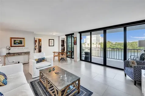 936 Intracoastal Drive Fort Lauderdale FL 33304