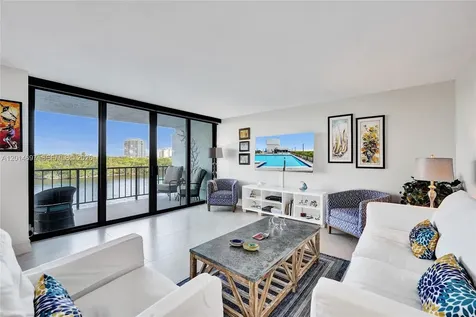 936 Intracoastal Drive Fort Lauderdale FL 33304