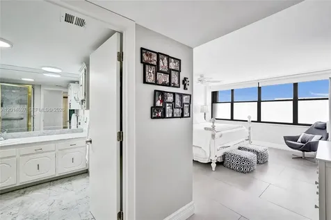 936 Intracoastal Drive Fort Lauderdale FL 33304