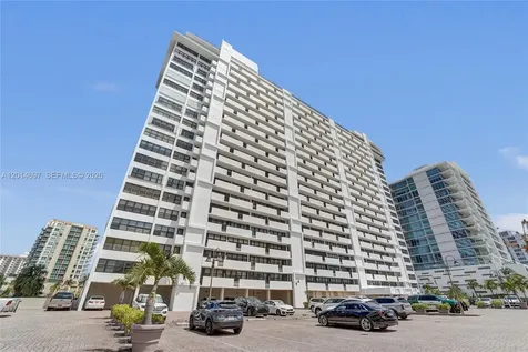 936 Intracoastal Drive Fort Lauderdale FL 33304