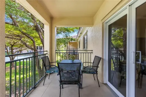 2486 Centergate Drive Miramar FL 33025