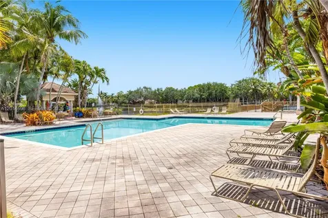 2486 Centergate Drive Miramar FL 33025