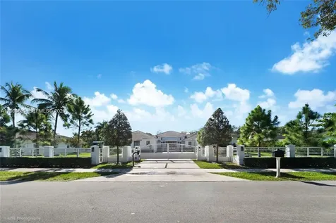 7830 SW 117th Street Pinecrest FL 33156
