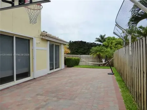 9026 SW 160th Terrace Palmetto Bay FL 33157