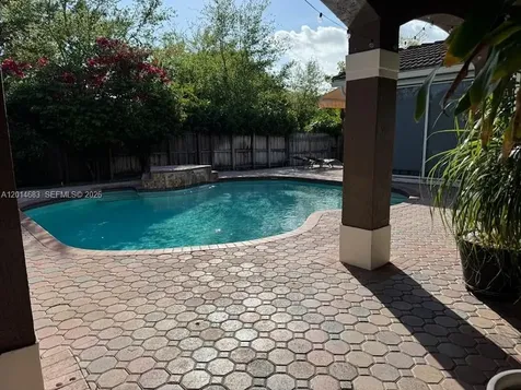 9026 SW 160th Terrace Palmetto Bay FL 33157