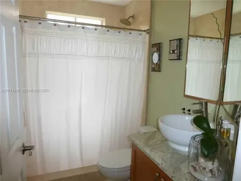 9026 SW 160th Terrace Palmetto Bay FL 33157