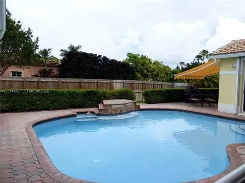9026 SW 160th Terrace Palmetto Bay FL 33157