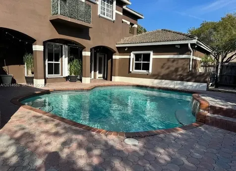 9026 SW 160th Terrace Palmetto Bay FL 33157
