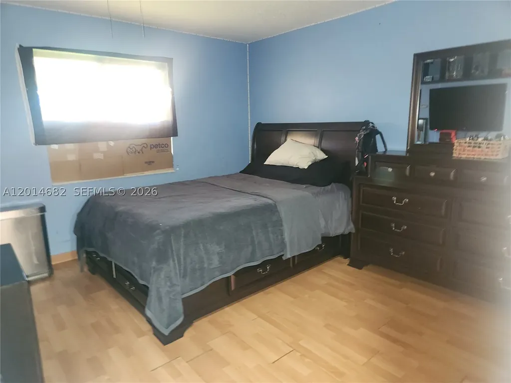 8882 SW 1st Place Coral Springs FL 33071