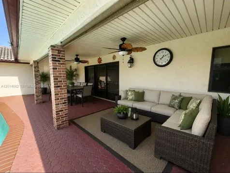 8882 SW 1st Place Coral Springs FL 33071