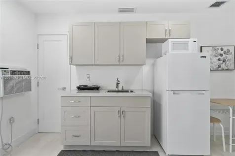1204 SW 143rd Court Miami FL 33184