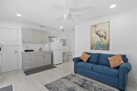 1204 SW 143rd Court Miami FL 33184