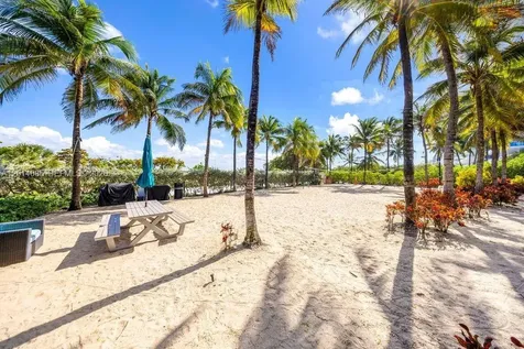 9172 Collins Avenue Surfside FL 33154