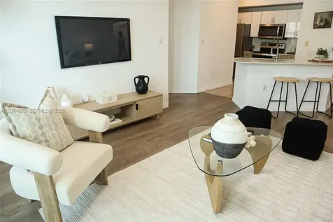 9172 Collins Avenue Surfside FL 33154