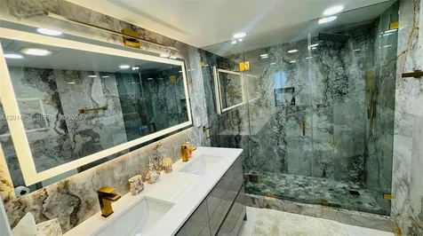 210 174th Street Sunny Isles Beach FL 33160