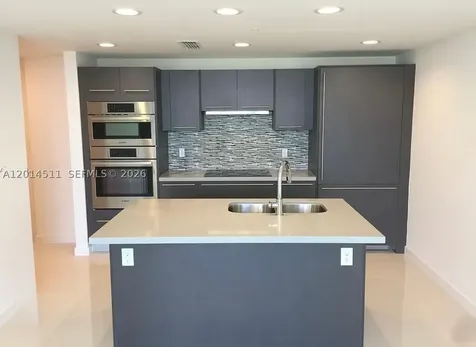 7875 NW 107th Avenue Doral FL 33178