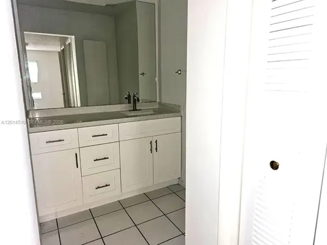 6961 W 14th Court Hialeah FL 33014