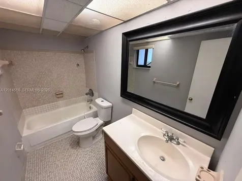 6055 W 19th Avenue Hialeah FL 33012