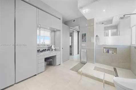 18201 Collins Avenue Sunny Isles Beach FL 33160